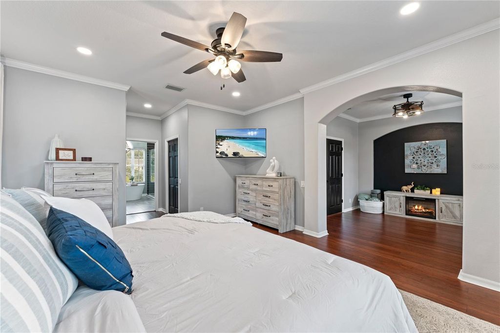 Image 43 of property listing at 5292 KERNWOOD COURT, Palm Harbor, FL 34685