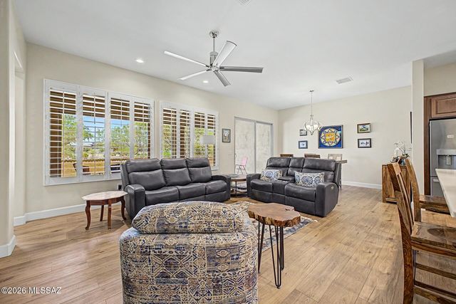 61202 E Shale Road, Oracle, AZ 85623