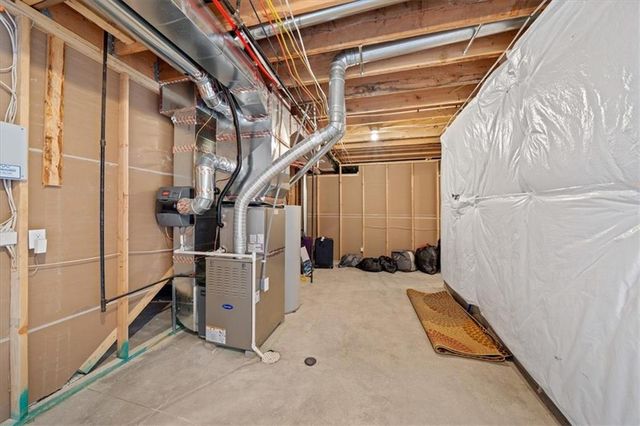 18161 Hauser Street, Overland Park, KS 66013