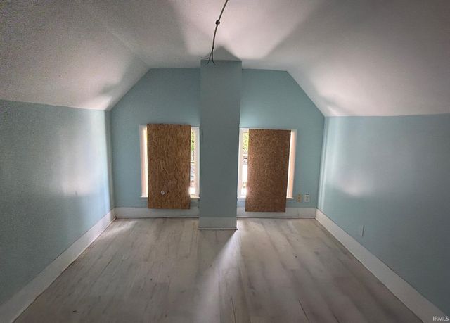 525 Hess Avenue, Evansville, IN 47712