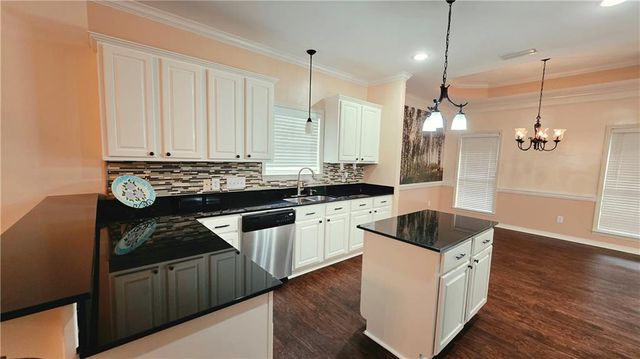 1001 Linlen Avenue, Mobile, AL 36609