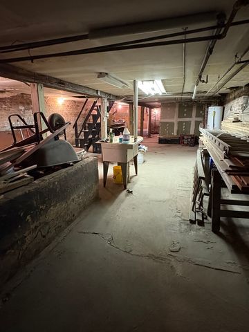 2104 S California Avenue, Chicago, IL 60608