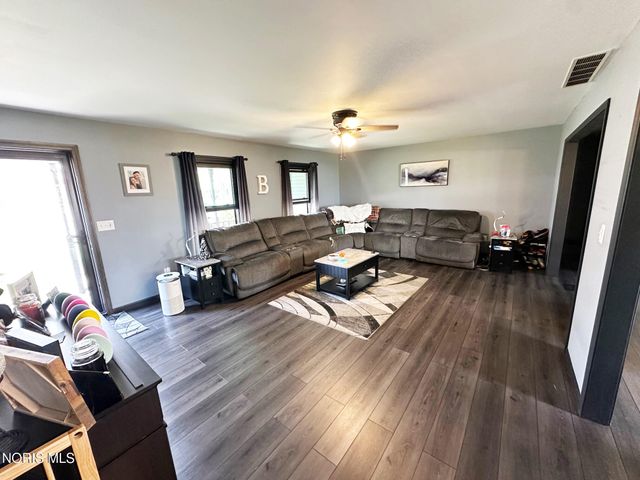 340 Hillshafer Drive, Findlay, OH 45840