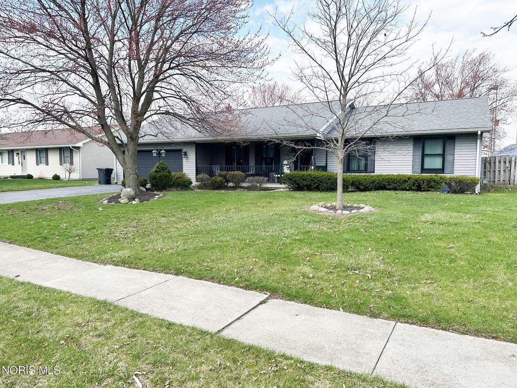 340 Hillshafer Drive, Findlay, OH 45840