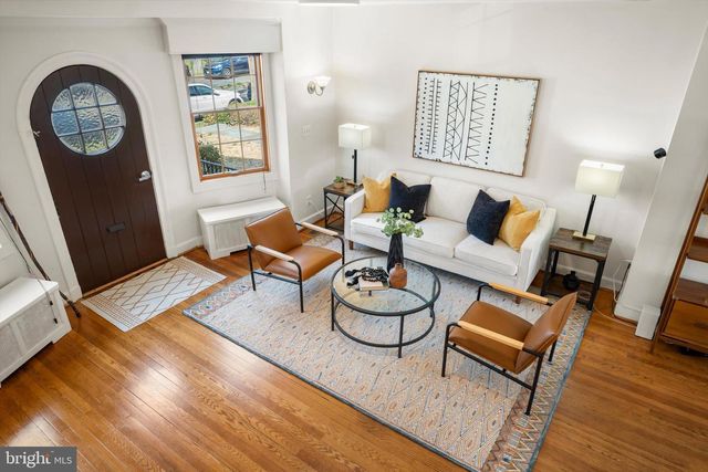 4454 GREENWICH PKWY NW, Washington, DC 20007