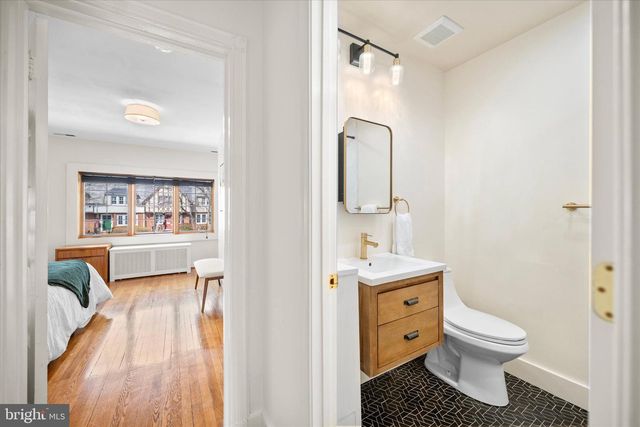 4454 GREENWICH PKWY NW, Washington, DC 20007