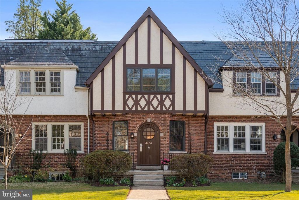 4454 GREENWICH PKWY NW, Washington, DC 20007