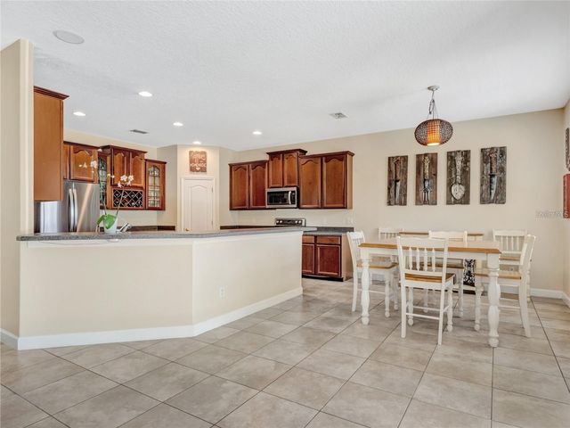 10023 IANS RIDGE ROAD, Orlando, FL 32832