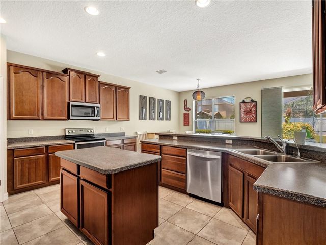 10023 IANS RIDGE ROAD, Orlando, FL 32832