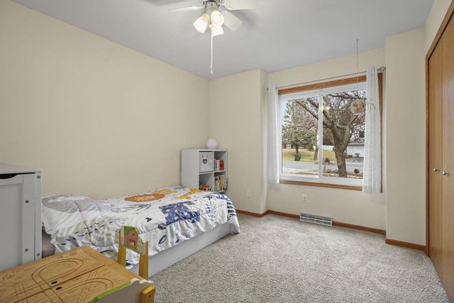 2906 Tucson Trail, Madison, WI 53719