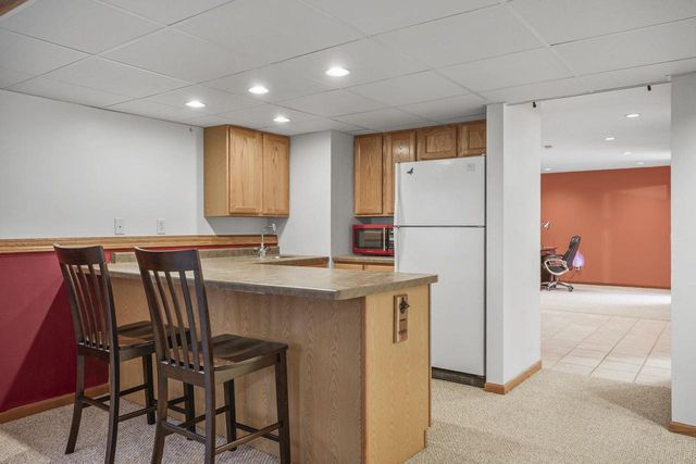 2906 Tucson Trail, Madison, WI 53719