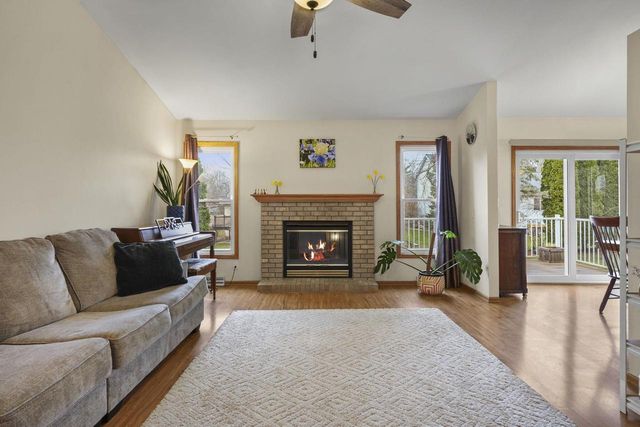 2906 Tucson Trail, Madison, WI 53719