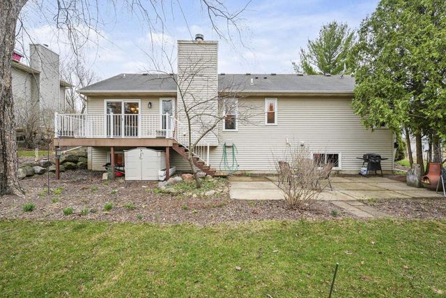 2906 Tucson Trail, Madison, WI 53719