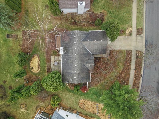 2906 Tucson Trail, Madison, WI 53719