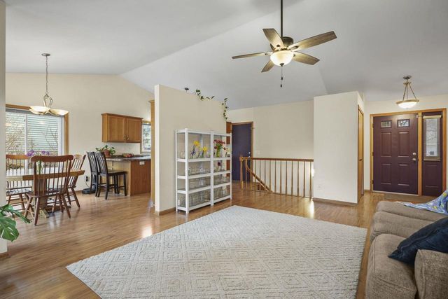 2906 Tucson Trail, Madison, WI 53719