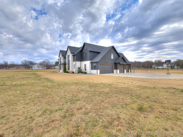 16975 S 145th East Avenue, Bixby, OK 74008