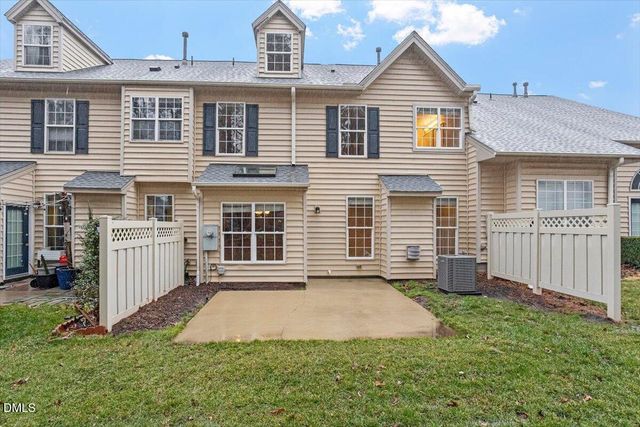 11213 Maplecroft Court, Raleigh, NC 27617