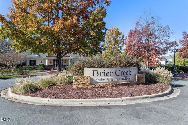 11213 Maplecroft Court, Raleigh, NC 27617