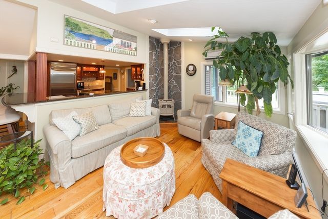 19 George Allen Rd, West Brookfield, MA 01585