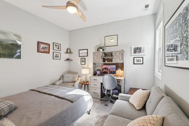 1473 W Irving Park Road 4E, Chicago, IL 60613