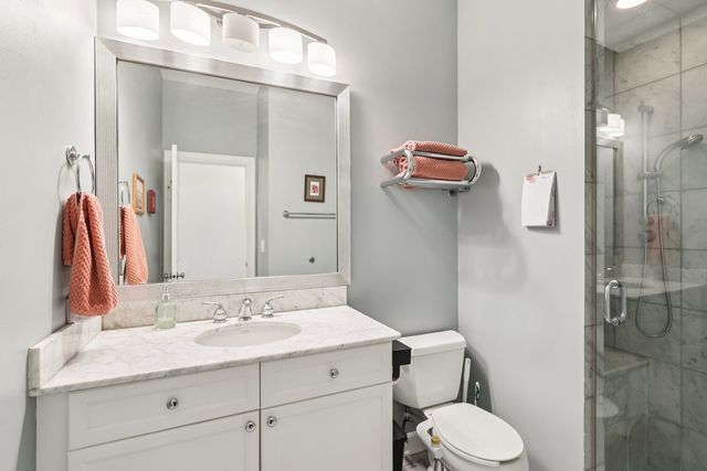 1473 W Irving Park Road 4E, Chicago, IL 60613