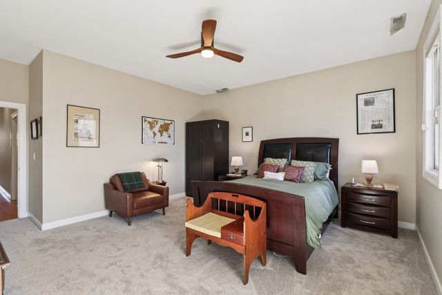 1473 W Irving Park Road 4E, Chicago, IL 60613