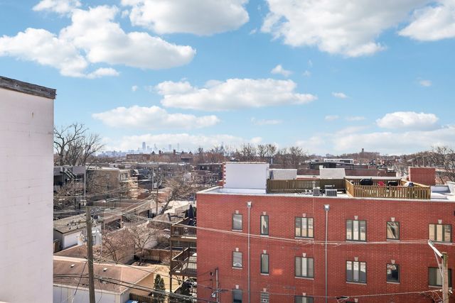 1473 W Irving Park Road 4E, Chicago, IL 60613