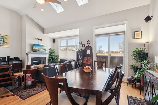 1473 W Irving Park Road 4E, Chicago, IL 60613