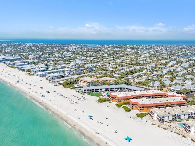 215 67TH STREET 6, Holmes Beach, FL 34217