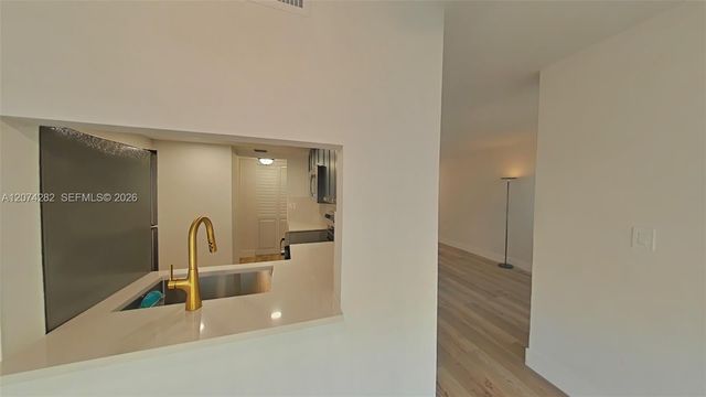 9431 SW 4th Street 204-7, Miami, FL 33174