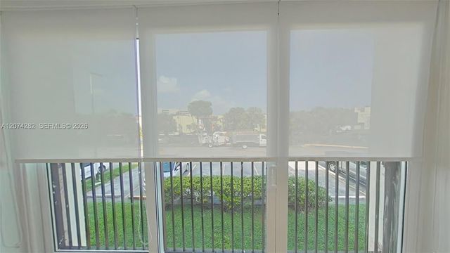 9431 SW 4th Street 204-7, Miami, FL 33174