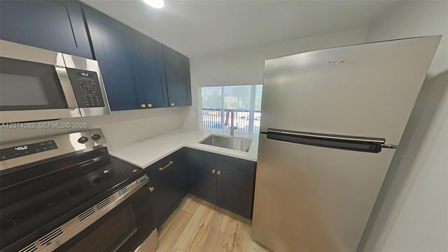 9431 SW 4th Street 204-7, Miami, FL 33174