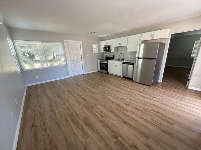 1557 S CLARA AVENUE, Deland, FL 32720