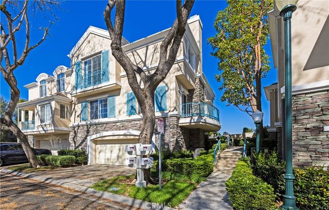 4 Chandon, Newport Coast, CA 92657