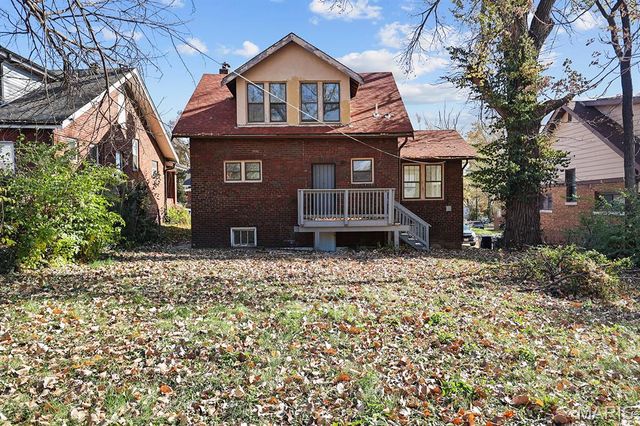 3601 Ridgedale Avenue, St Louis, MO 63121