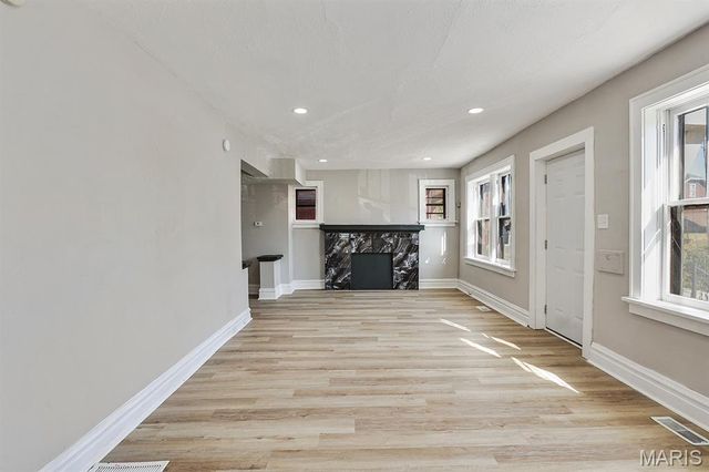 3601 Ridgedale Avenue, St Louis, MO 63121