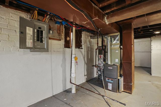 3601 Ridgedale Avenue, St Louis, MO 63121