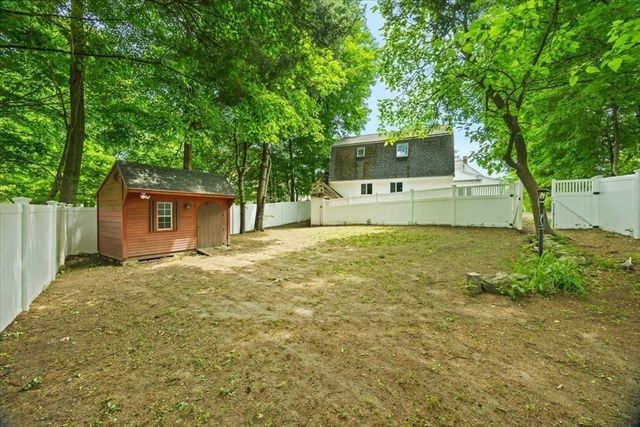 54 Liberty St, Randolph, MA 02368
