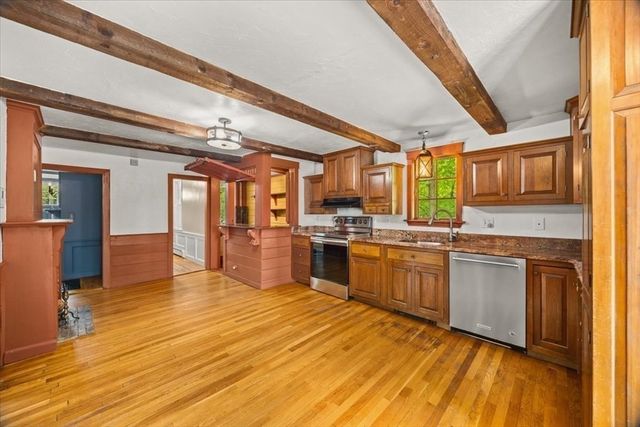 54 Liberty St, Randolph, MA 02368