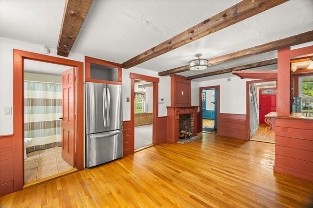 54 Liberty St, Randolph, MA 02368
