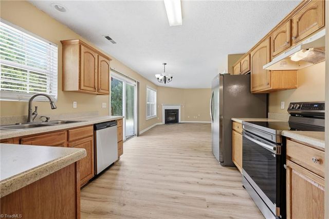 2002 Lannigan Drive, Greensboro, NC 27406