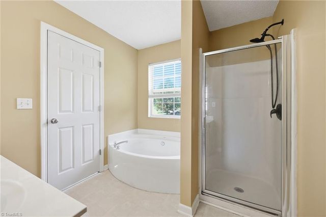 2002 Lannigan Drive, Greensboro, NC 27406