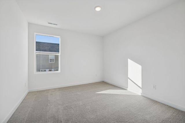 7060 Sutton Drive, White House, TN 37188