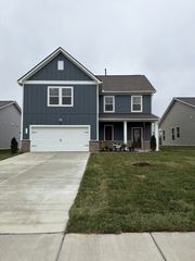 7060 Sutton Drive, White House, TN 37188