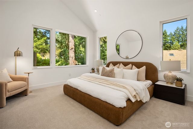 15640 NE 1st Place, Bellevue, WA 98008