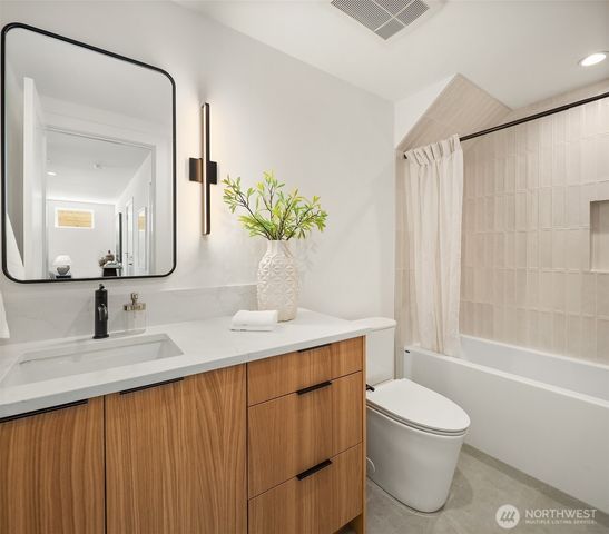 15640 NE 1st Place, Bellevue, WA 98008