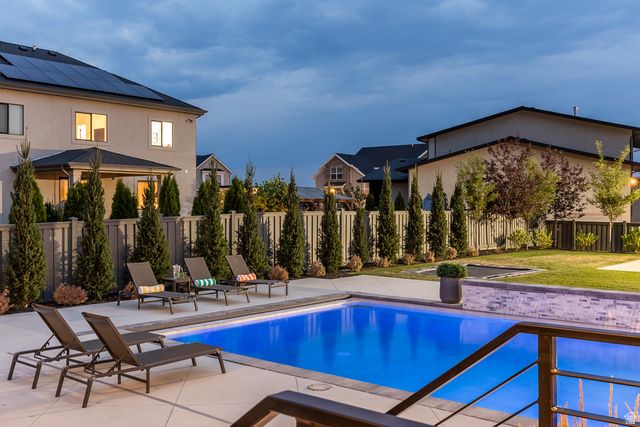 9825 N WILLOWBANK DR, Highland, UT 84003