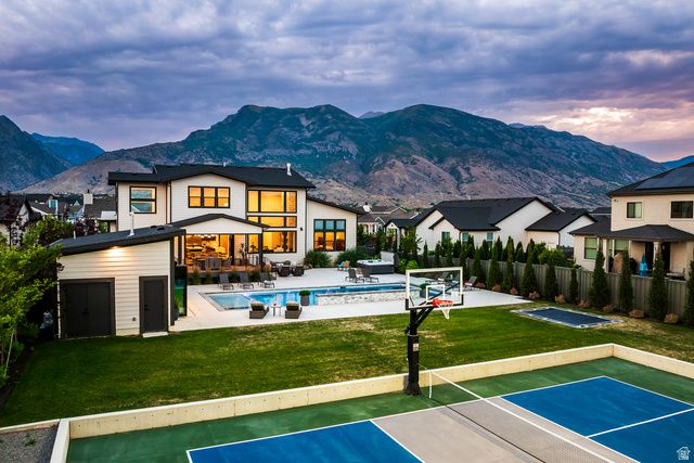 9825 N WILLOWBANK DR, Highland, UT 84003