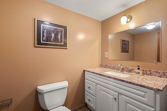33 Russell Rd, Hanover, MA 02339