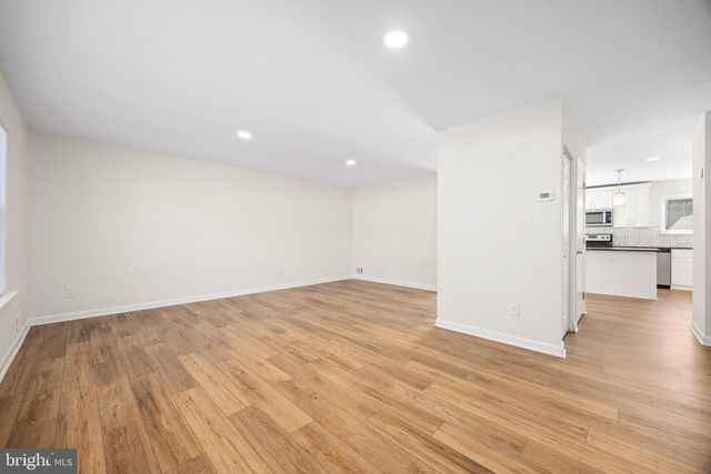 14 AURIGA LN, Sewell, NJ 08080